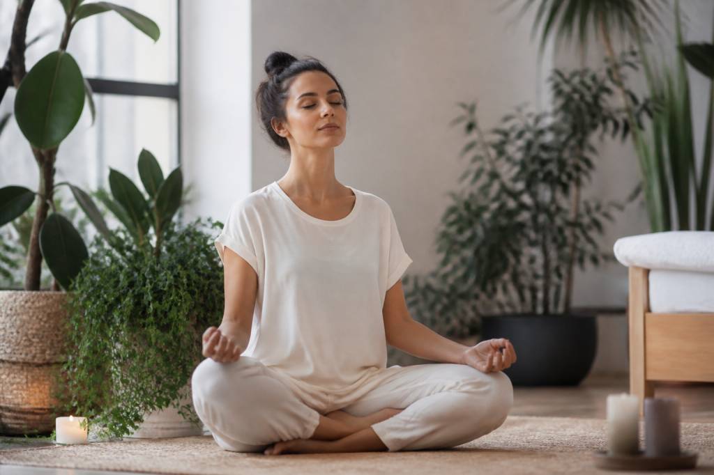 What are the holistic health approaches?